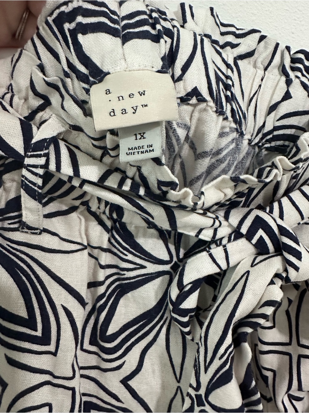 Women's High-Rise Linen Paper Bag Shorts 3" - A New Day - Picture 5 of 6
